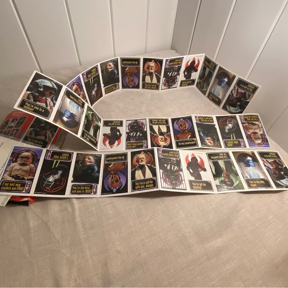 Vintage 90s Star Wars 30 stand up Valentine’s Day Cards 28 Temporary Tattoos - Picture 7 of 16